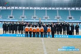 珠海足球传奇人物四十岁依然奋战赛场